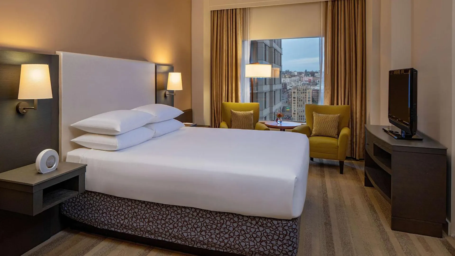 Hyatt At Olive 8 Hotel Seattle