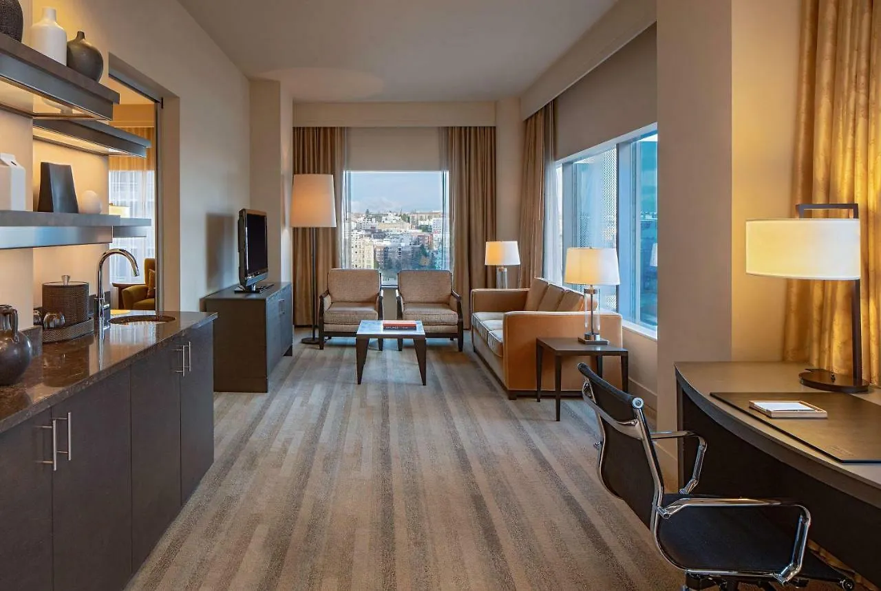 Hyatt At Olive 8 Hotel Seattle